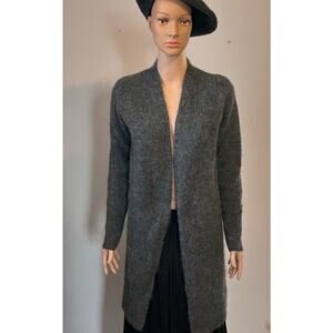 Aritzia The Group Babaton Dark Grey Long Sleeve Fuzzy Ladies Cardigan XS